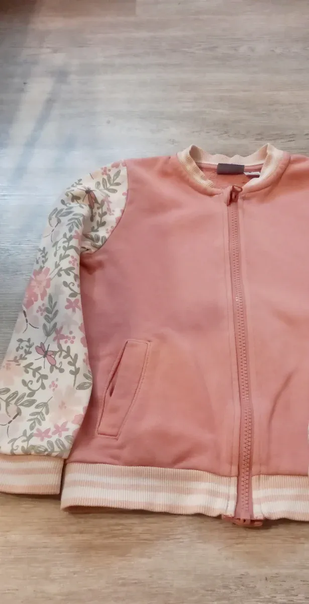 Sudadera niña flores y cremallera