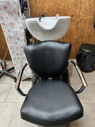Rampa de lavagem e 2 cadeiras cabeleireiro