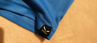 Maglietta Salewa blu con stampa logo