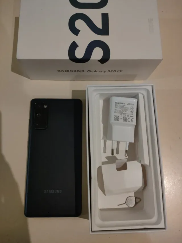 Samsung Galaxy S20 FE