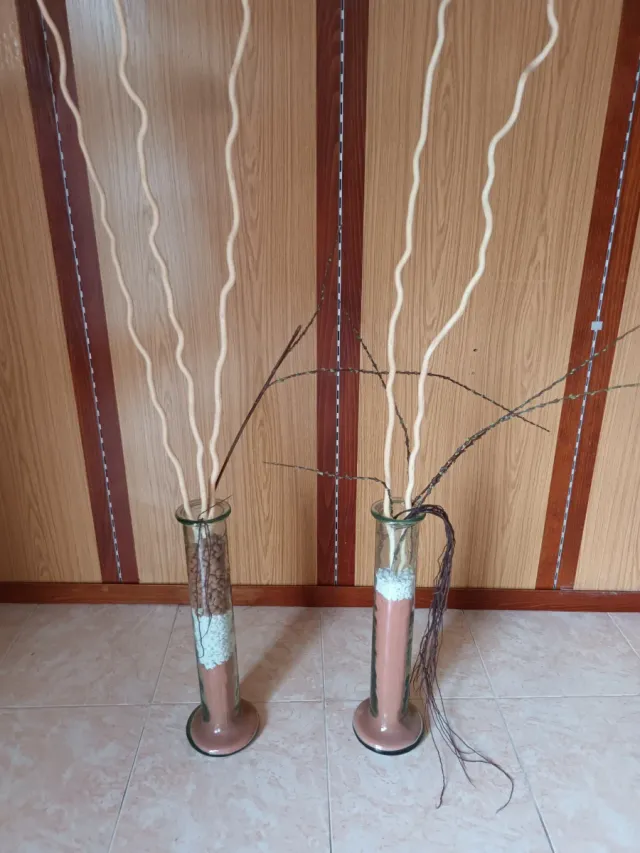 2 jarrónes=15 eur