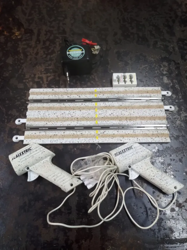 Scalextric: Pista, Mandos y Transformador