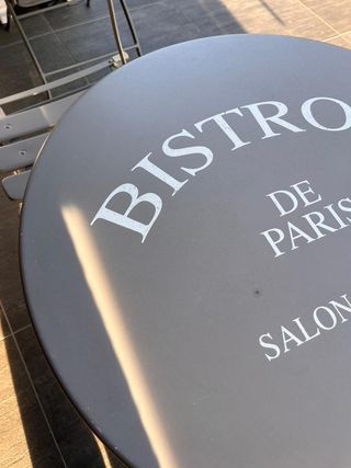 Tavolino rotondo e 2 sedie da esterno