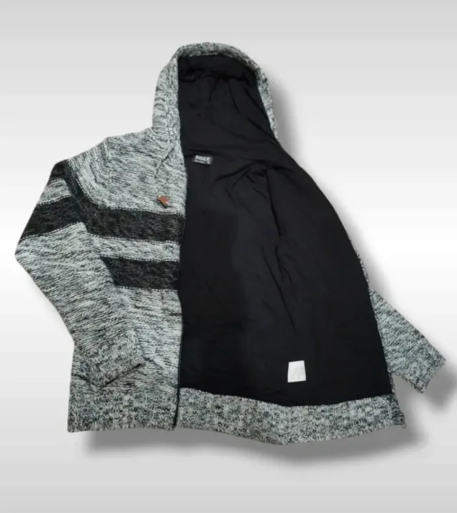 Sudadera con Capucha  - Comodidad y Estilo en Uno