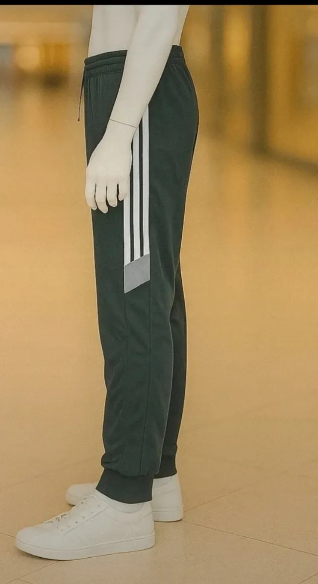 Pantalón Adidas verde y blanco