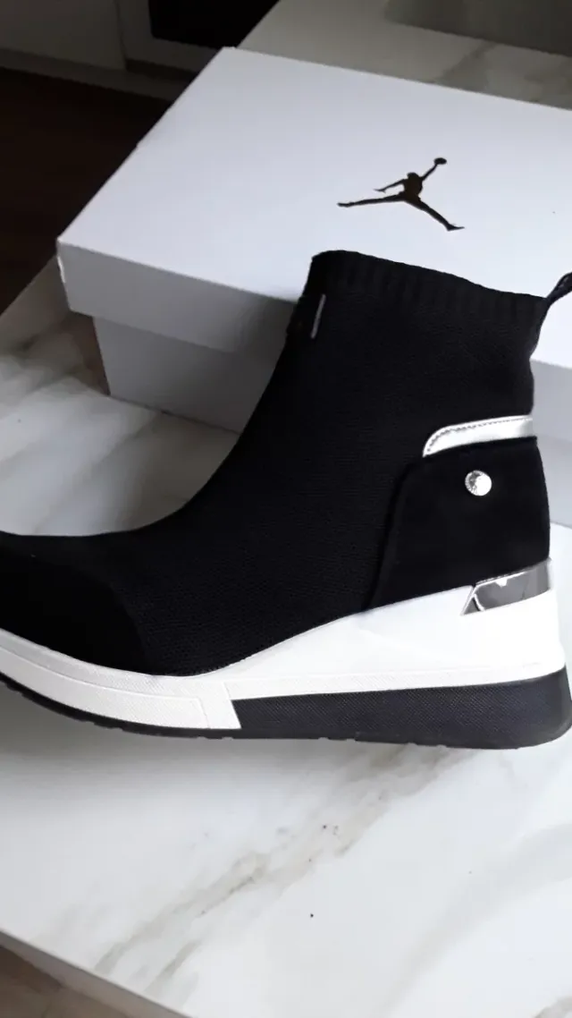 Botín elástico xti negro elastico