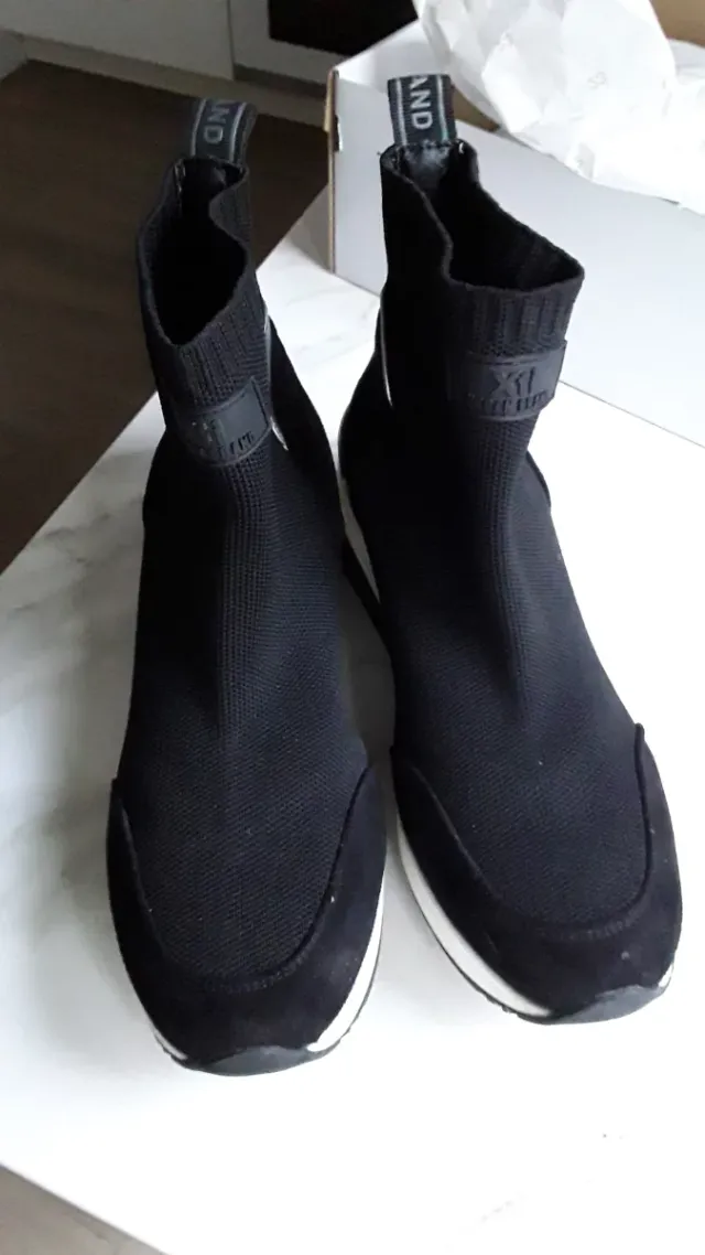 Botín elástico xti negro elastico