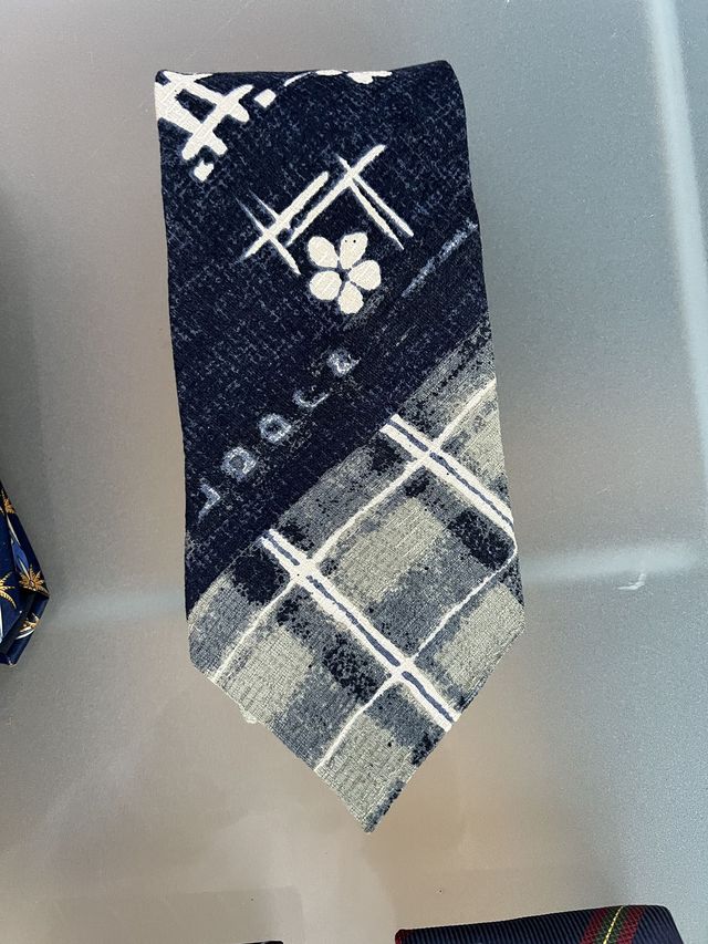 7 Corbatas - Givenchy, Lanvin, Old River y más