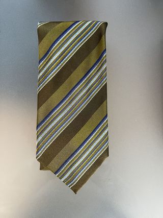 7 Corbatas - Givenchy, Lanvin, Old River y más