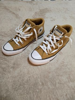 Converse Chuck Taylor Mid Top Marrones