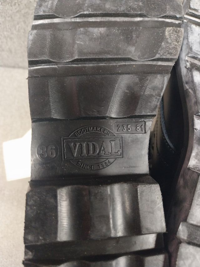 Botas militares Vidal negras