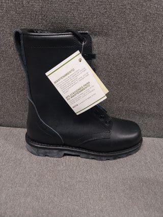Botas militares Vidal negras