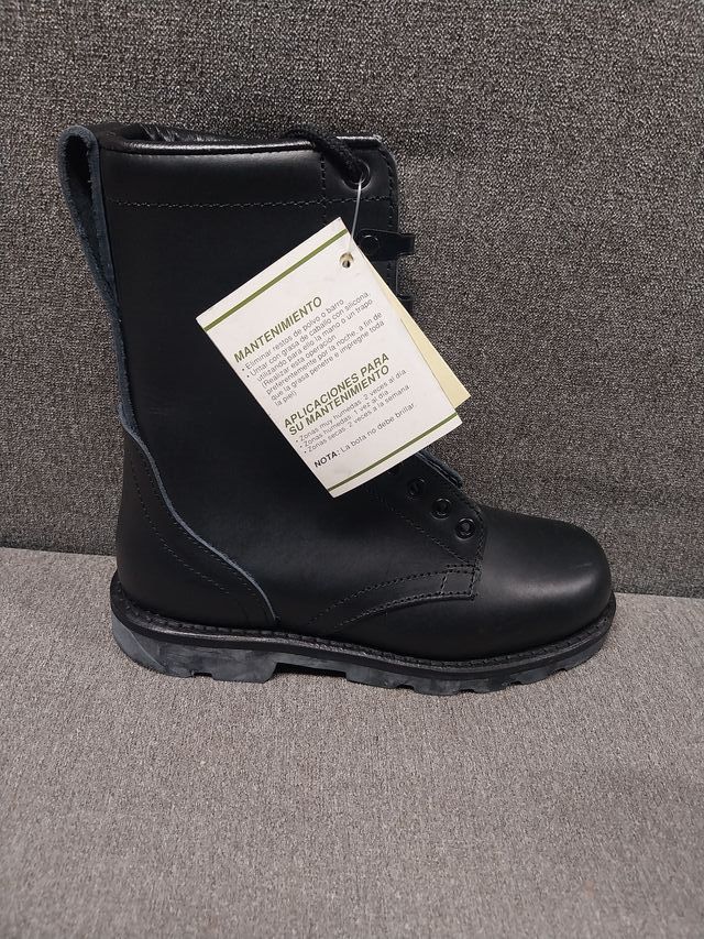 Botas militares Vidal negras