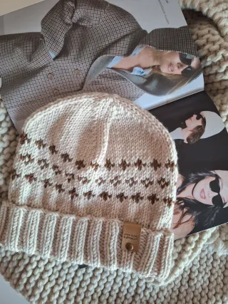 Berretto 100% lana fatto a mano