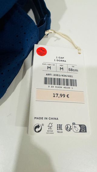 Gorra Oysho azul mujer