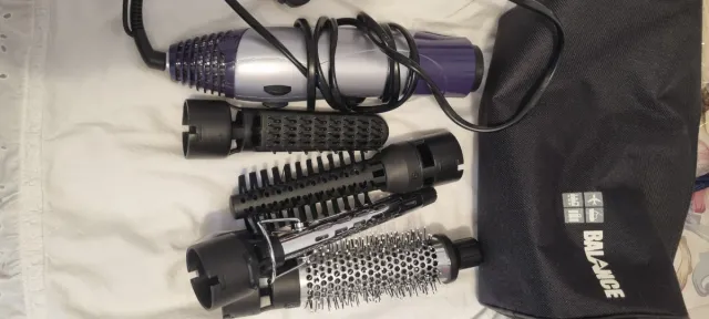 Secador de pelo con accesorios