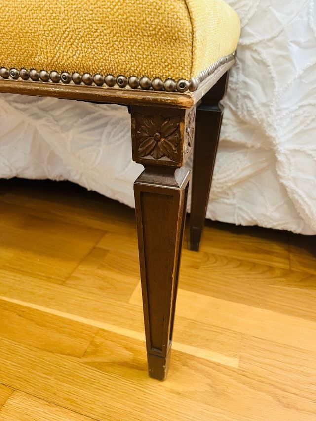 Banco cama tapizado tela y madera