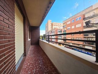 Piso exterior Av. Chapí