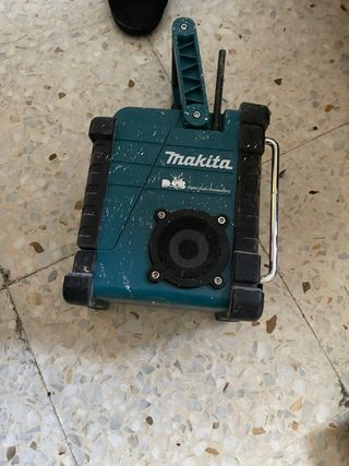 Radio Makita Digital Audio Broadcasting