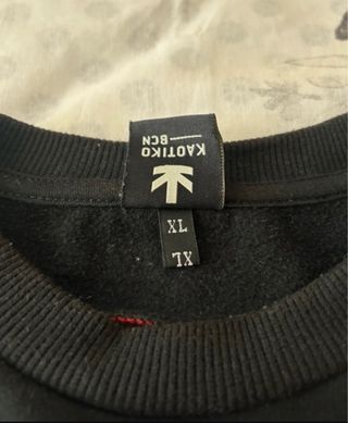 Sudadera KAOTIKO Negra con Rayas