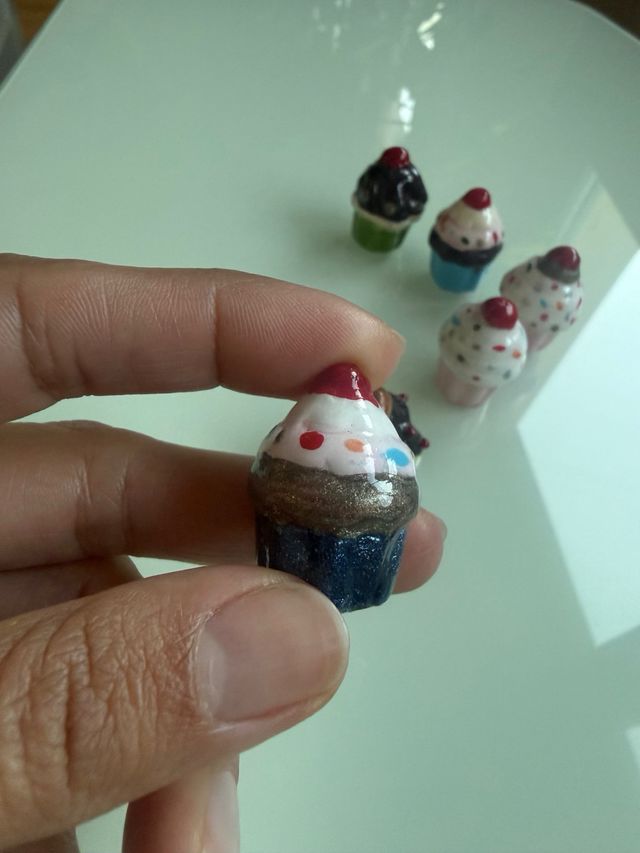 6 Miniature di Dolci in Ceramica