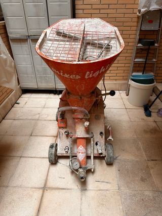 Enfoscadora trifásica