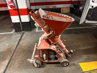 Enfoscadora trifásica