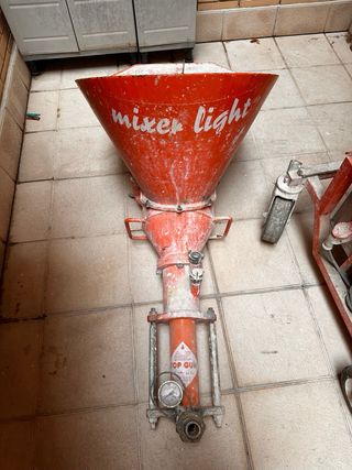 Enfoscadora trifásica