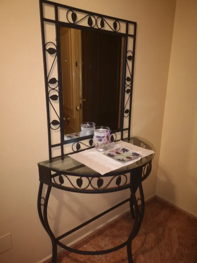 Recibidor forja y cristal