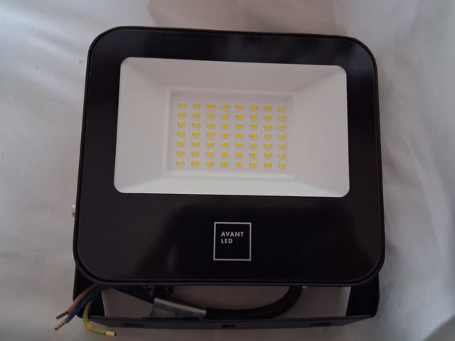 Foco LED 50W Avant LED