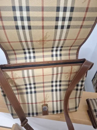 Bolso y monedero Burberry cuadros