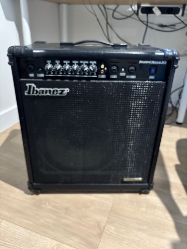Amplificador Ibanez Sound Wave 65 Bajo