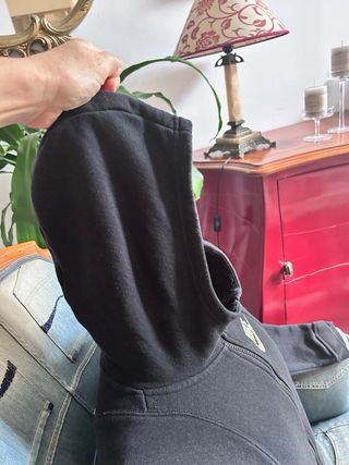 Sudadera Nike con capucha negra T.13/15 años