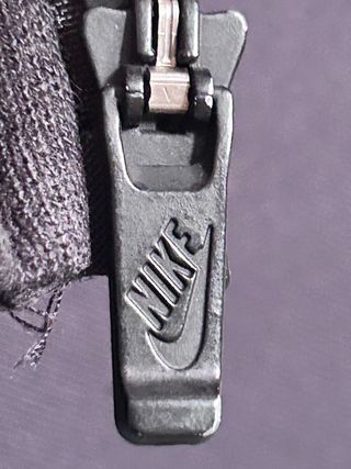 Sudadera Nike con capucha negra T.13/15 años