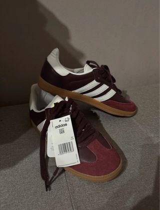 Zapatillas Adidas Burdeos Talla 38