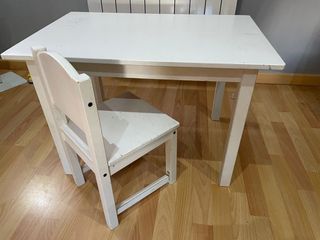 Escritorio y silla infantil blanco