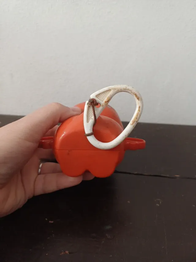 Pulcino Arancione Sankyo 1974