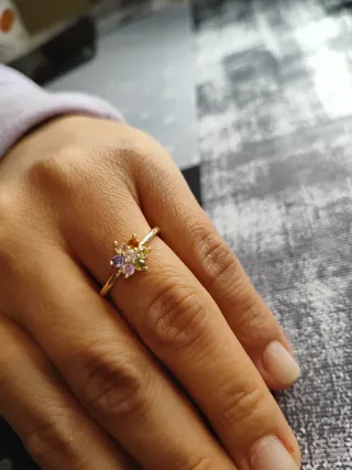 Aros de rodio con cuentas doradas y plateadas