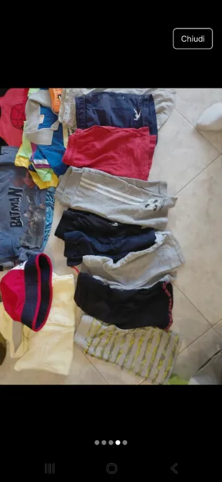 Lotto vestiti misti 5/6 anni