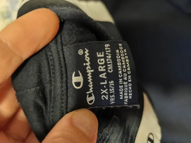 Sudadera Champion Talla 2XL (15/16 años)