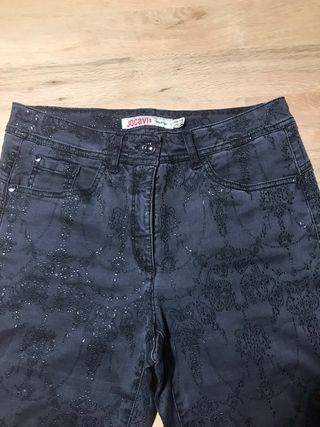 Pantalón pitillo gris Jocavi estampado