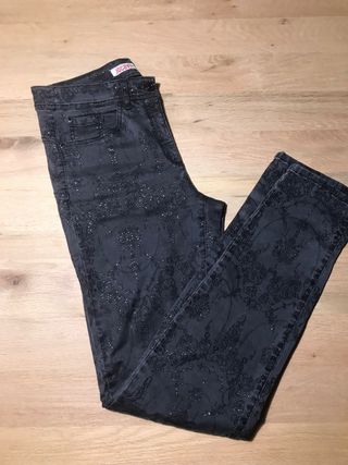 Pantalón pitillo gris Jocavi estampado