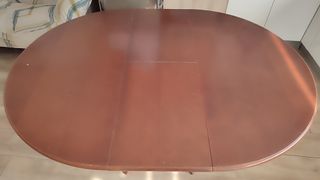 Mesa redonda extensible de madera