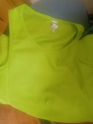 Camiseta deportiva ROLY verde talla M