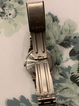 Orologio Casio Argento e Bianco