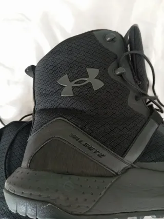 Stivali Under Armour Valsetz Neri