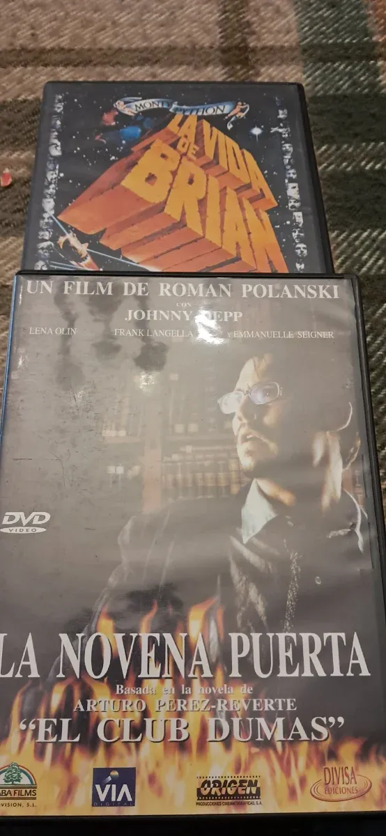 Pack 12 Películas DVD Variadas. Todas por 8 euros