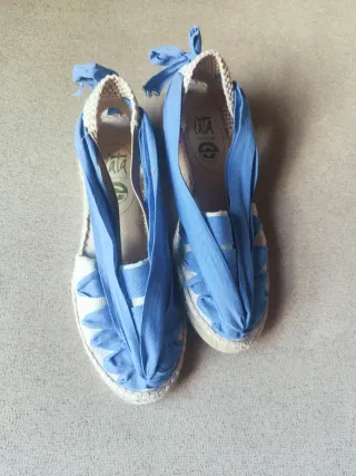 Alpargatas artesanales sin estrenar T40