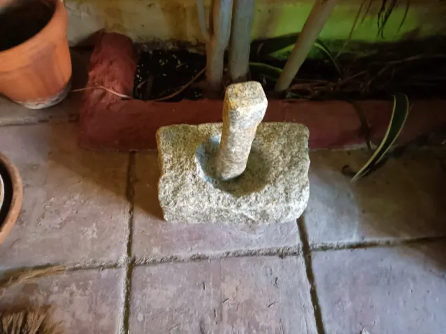 Mortero de granito antiguo