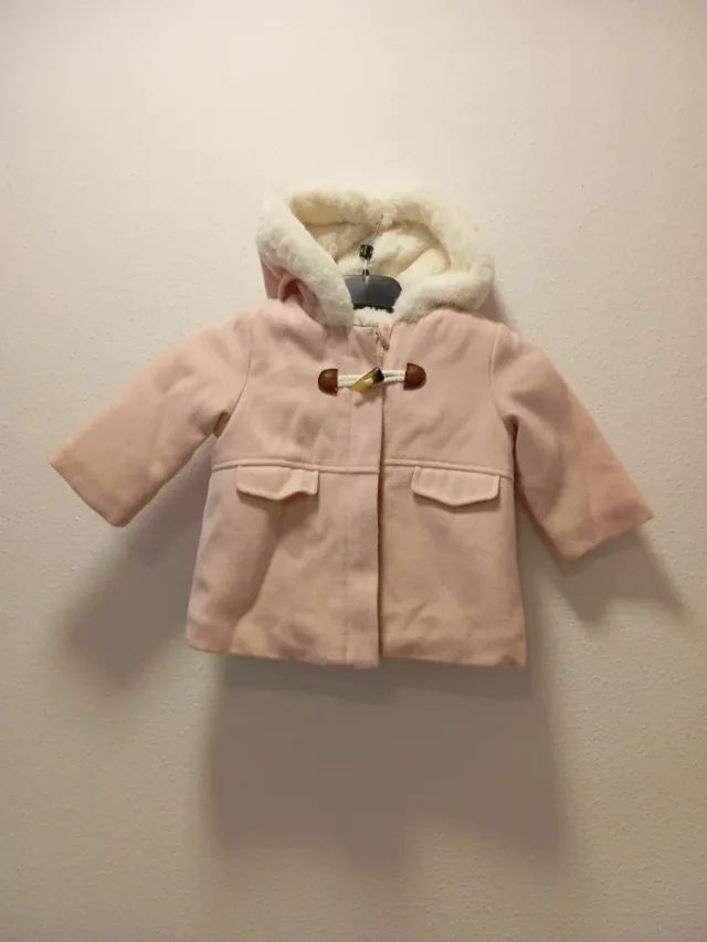 Chaqueta rosa con capucha para bebé (6-9 meses)